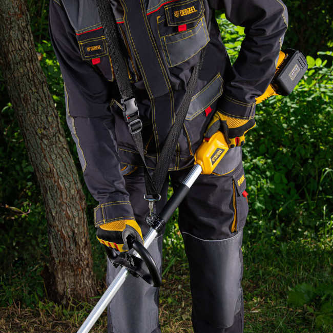 Триммер аккумуляторный RТ300-36, Li-ion, 36 В, 4 Ач, 300 мм Denzel в Новосибирске