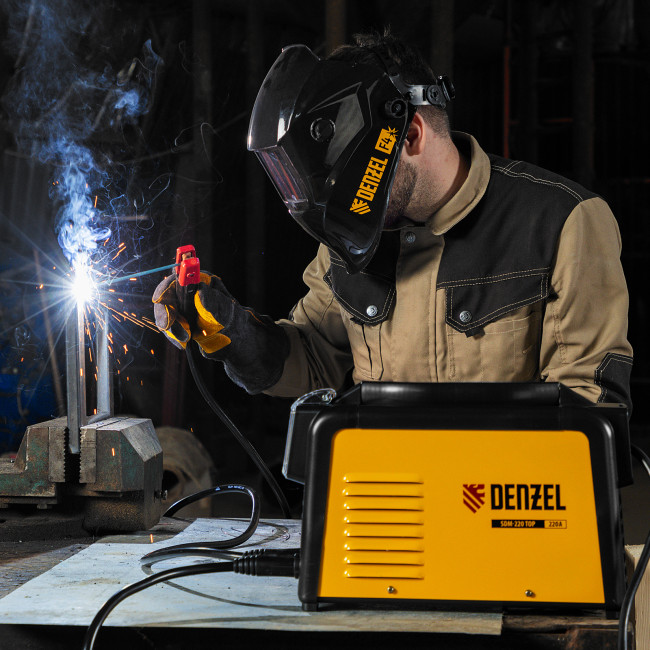 Аппарат инвертор. дуговой сварки SDM-220 Top, 220 А, ПВ 60% кейс Denzel в Новосибирске