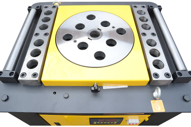 Станок для гибки арматуры ТСС GW 52 с ЧПУ в Новосибирске