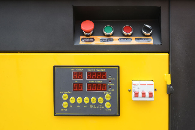 Станок для гибки арматуры ТСС GW 52 с ЧПУ в Новосибирске