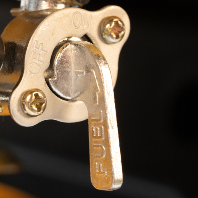 Генератор бензиновый PS 25, 2.5 кВт, 230 В, 15 л, ручной стартер Denzel в Новосибирске