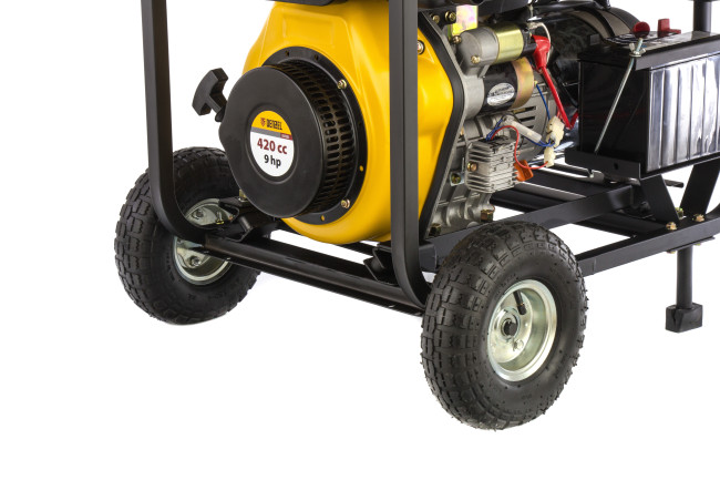 Генератор дизельный DD6300Е, 5.0 кВт, 220 В/50 Гц, 15 л, электростартер Denzel в Новосибирске