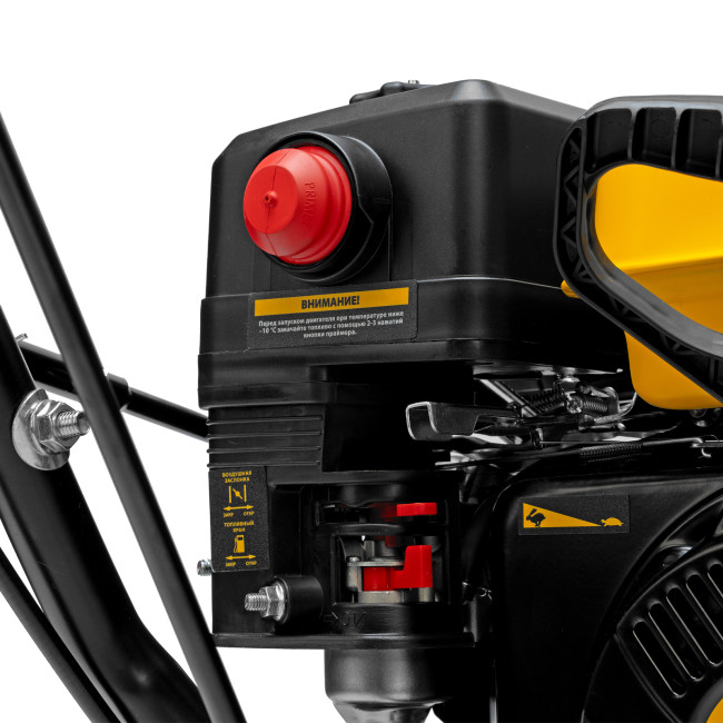 Бензиновая снегоуборочная машина SB 560 LP, 212 cc, электростартер, фара Denzel в Новосибирске