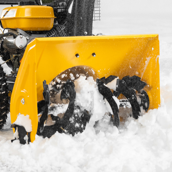 Бензиновая снегоуборочная машина SB 560 LP, 212 cc, электростартер, фара Denzel в Новосибирске