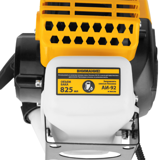 Триммер бензиновый DTS-33S, 33 см3, разъемная штанга, состоит из 2 частей Denzel в Новосибирске