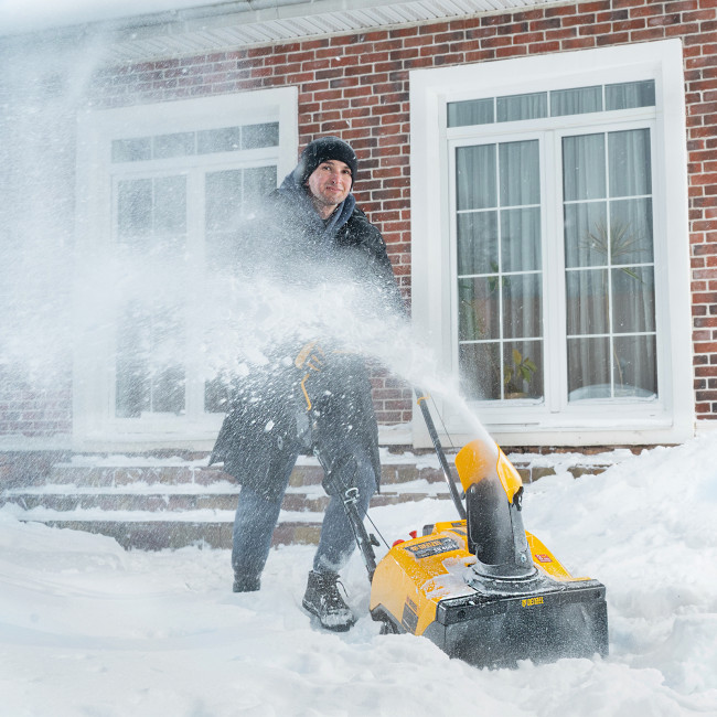 Бензиновая снегоуборочная машина SB 460 E, 99cc, эл.старт, шнек SnowCrusher Denzel в Новосибирске