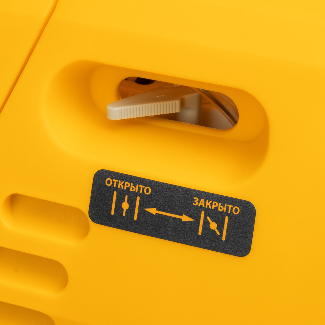 Генератор инверторный GT-1200iS, 1.2 кВт, 230 В, бак 2.4 л, закрытый корпус, ручной старт Denzel в Новосибирске