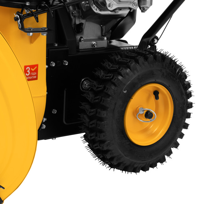 Бензиновая снегоуборочная машина SBM 610, 212 cc, ручной старт, фара Denzel в Новосибирске