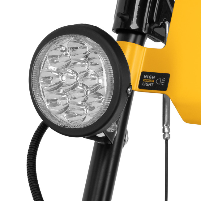 Бензиновая снегоуборочная машина SBM 610, 212 cc, ручной старт, фара Denzel в Новосибирске