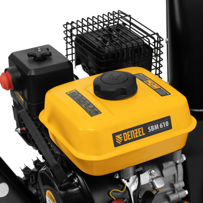 Бензиновая снегоуборочная машина SBM 610, 212 cc, ручной старт, фара Denzel в Новосибирске