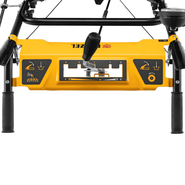 Бензиновая снегоуборочная машина SBM 610, 212 cc, ручной старт, фара Denzel в Новосибирске