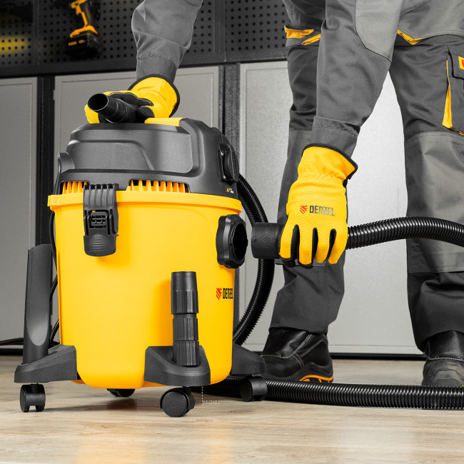 Пылесос строительный RVC20, 1400 Вт, бак 20 л, шланг 3 м, розетка с автосинхр. Denzel в Новосибирске