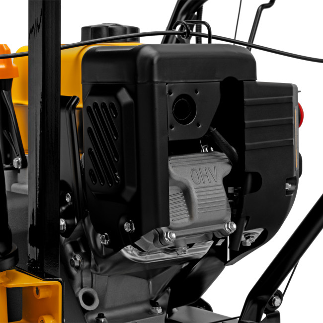 Бензиновая снегоуборочная машина SBM 610S PRO, 212 cc, электростартер, фара, обогрев Denzel в Новосибирске