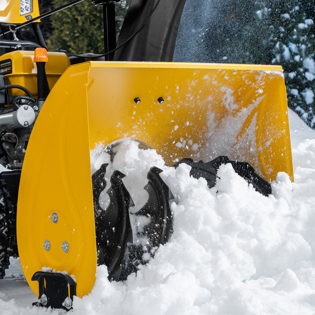 Бензиновая снегоуборочная машина SBM 610S PRO, 212 cc, электростартер, фара, обогрев Denzel в Новосибирске