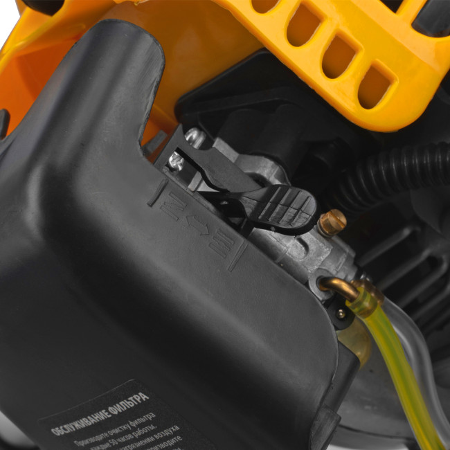 Триммер бензиновый DT-52E, 52 см3, неразъемная штанга, электростартер, состоит из 2 частей Denzel в Новосибирске