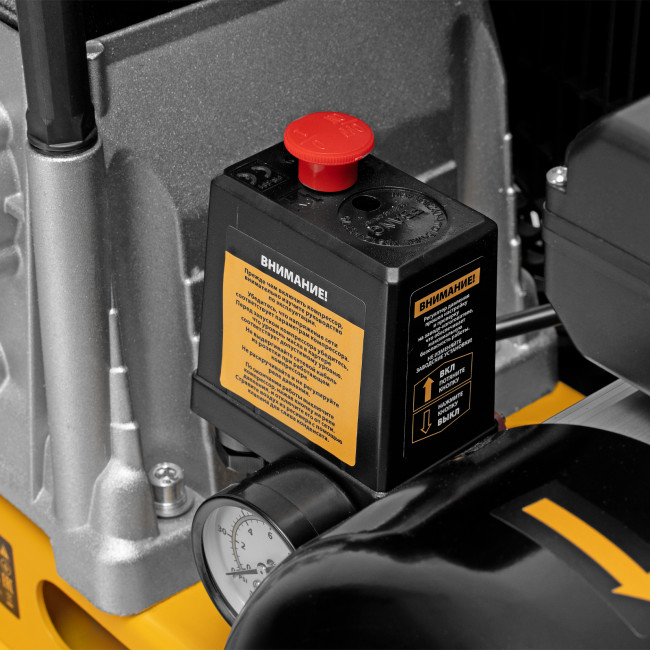 Компрессор воздушный рем. привод BCI 2200/100, 2,2 кВт, 100 литров, 420 л/мин Denzel в Новосибирске Компрессор воздушный рем. привод BCI 2200/100, 2,2 кВт, 100 литров, 420 л/мин Denzel в Новосибирске