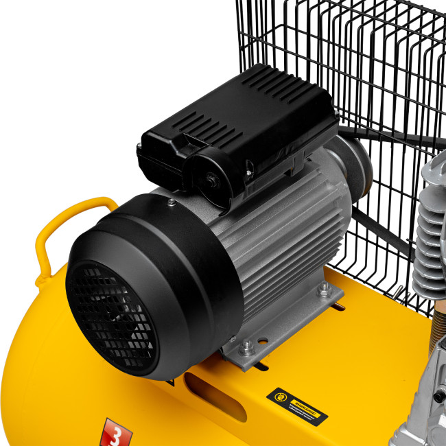 Компрессор воздушный BCI2300/100, ременный привод, 2.3 кВт, 100 литров, 400 л/мин Denzel в Новосибирске