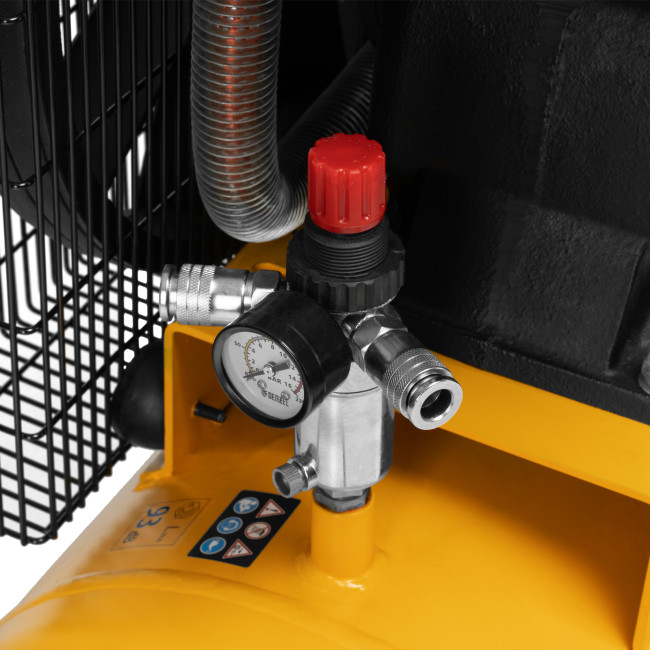 Компрессор воздушный рем. привод BCV 4000-T/100, 4,0 кВт, 100 литров, 690 л/мин Denzel в Новосибирске Компрессор воздушный рем. привод BCV 4000-T/100, 4,0 кВт, 100 литров, 690 л/мин Denzel в Новосибирске