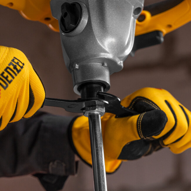 Миксер строительный EM-1-1600, 1600 Вт, 180-460/300-750 об/мин Denzel в Новосибирске