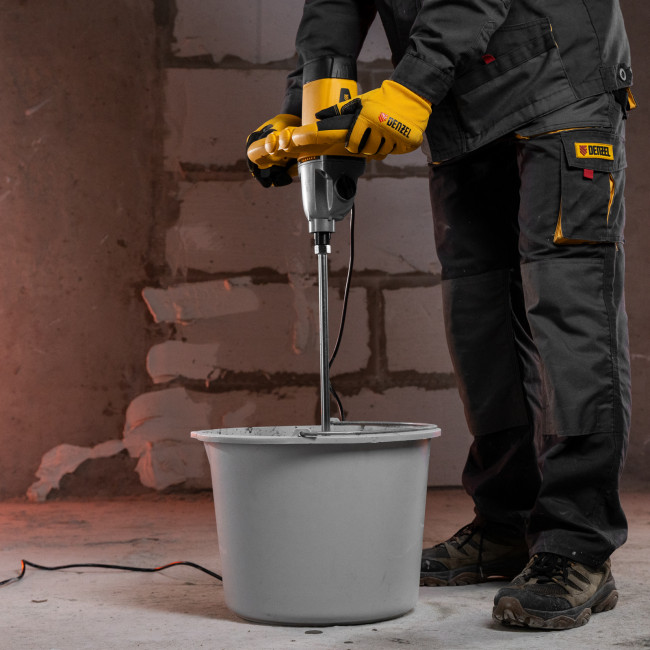 Миксер строительный EM-1-1600, 1600 Вт, 180-460/300-750 об/мин Denzel в Новосибирске