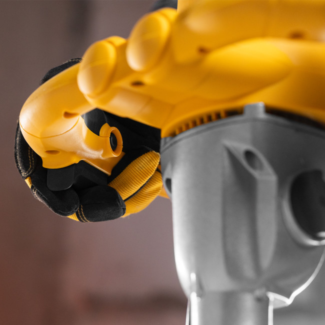 Миксер строительный EM-1-1600, 1600 Вт, 180-460/300-750 об/мин Denzel в Новосибирске