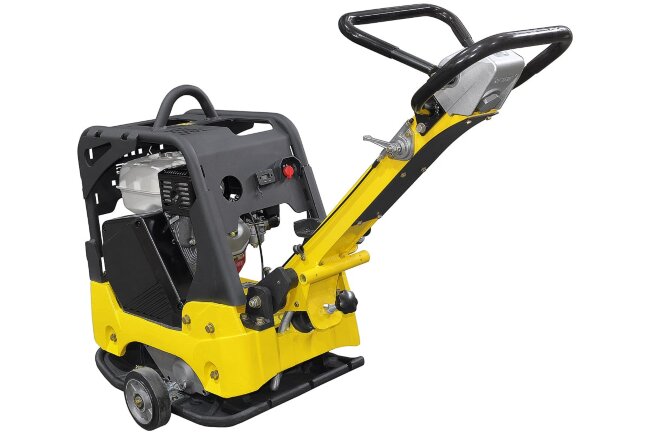 Виброплита реверсивная TSS-CP-220 (гидравлический привод) в Новосибирске Виброплита реверсивная TSS-CP-220 (гидравлический привод) в Новосибирске