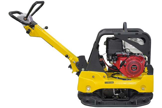 Виброплита реверсивная TSS-CP-320 (гидравлический привод, электростарт, АКБ) в Новосибирске Виброплита реверсивная TSS-CP-320 (гидравлический привод, электростарт, АКБ) в Новосибирске