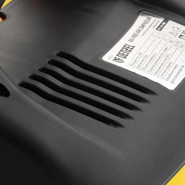 Компрессор воздушный безмасляный РС 1/6-180,1, 1 кВт, 180 л/мин, 6 л Denzel в Новосибирске