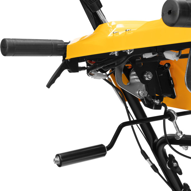 Бензиновая снегоуборочная машина SBM 610DT PRO, 212cc, гусеницы, эл.старт, блок. дифф. Denzel в Новосибирске