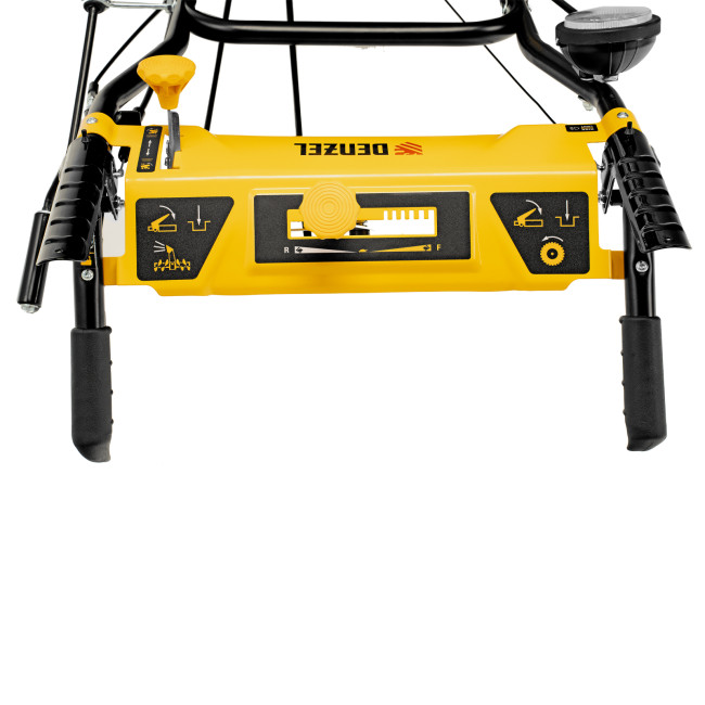 Гибридная снегоуборочная машина с функц. подметания SWB-600, 212 сс, руч. старт, 2 насадки Denzel в Новосибирске