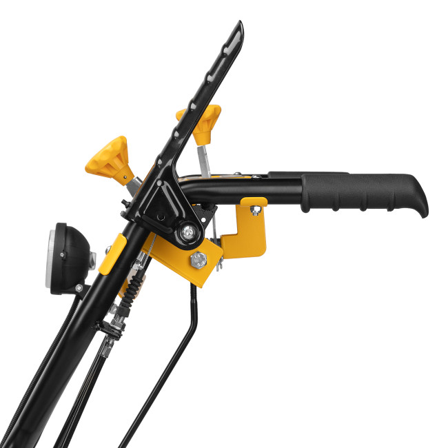 Гибридная снегоуборочная машина с функц. подметания SWB-600, 212 сс, руч. старт, 2 насадки Denzel в Новосибирске