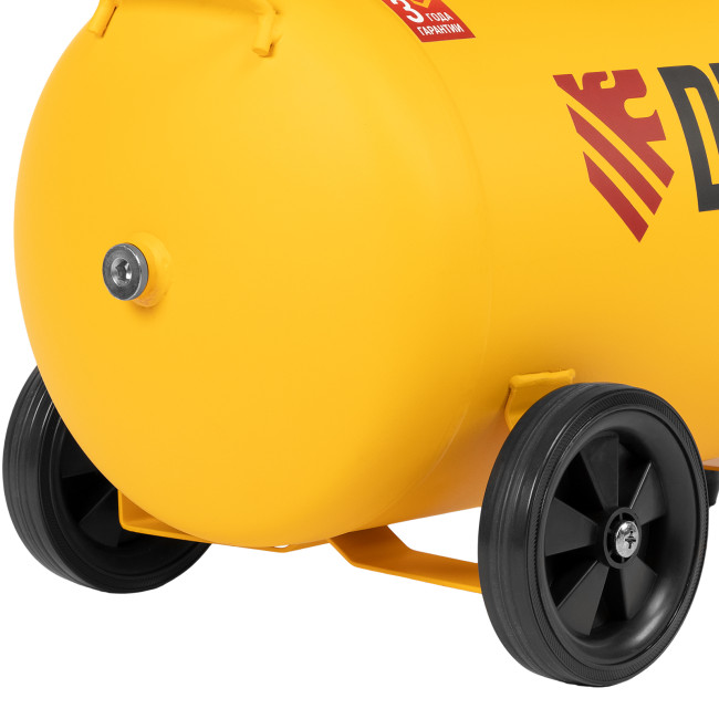 Компрессор воздушный, прямой привод DC1500/50, 1.5 кВт, 50 литров, 220 л/мин Denzel в Новосибирске