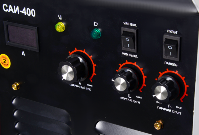 Сварочный аппарат инверторный Ресанта САИ 400 в Новосибирске