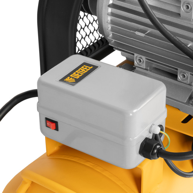 Компрессор воздушный BCW3000-T/100, ременный привод, 3.0 кВт, 100 литров, 520 л/мин Denzel в Новосибирске Компрессор воздушный BCW3000-T/100, ременный привод, 3.0 кВт, 100 литров, 520 л/мин Denzel в Новосибирске