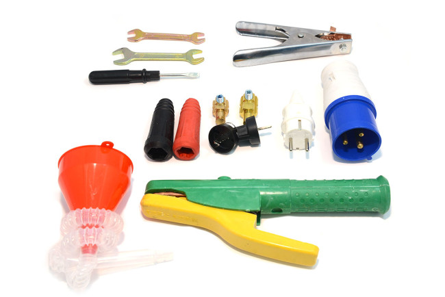 Инверторный дизельный сварочный генератор TSS DGW 6.0/200ED-R в Новосибирске