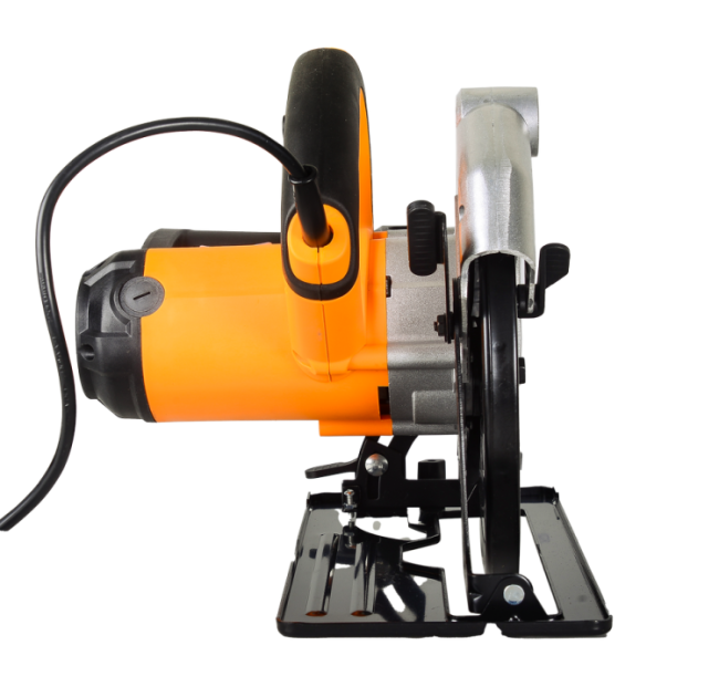 Дисковая пила ВИХРЬ ДП-210/2000 в Новосибирске