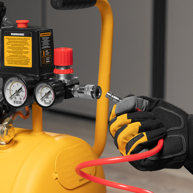 Компрессор воздушный DC1500/24, прямой привод, 1.5 кВт, 24 литра, 220 л/мин Denzel в Новосибирске