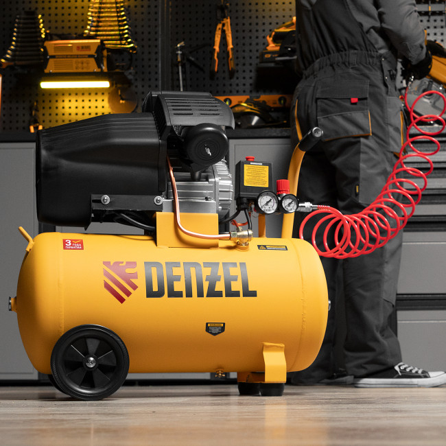 Компрессор воздушный прям. привод DCV1800/50, 1,8 кВт, 50 литров, 320 л/мин Denzel в Новосибирске