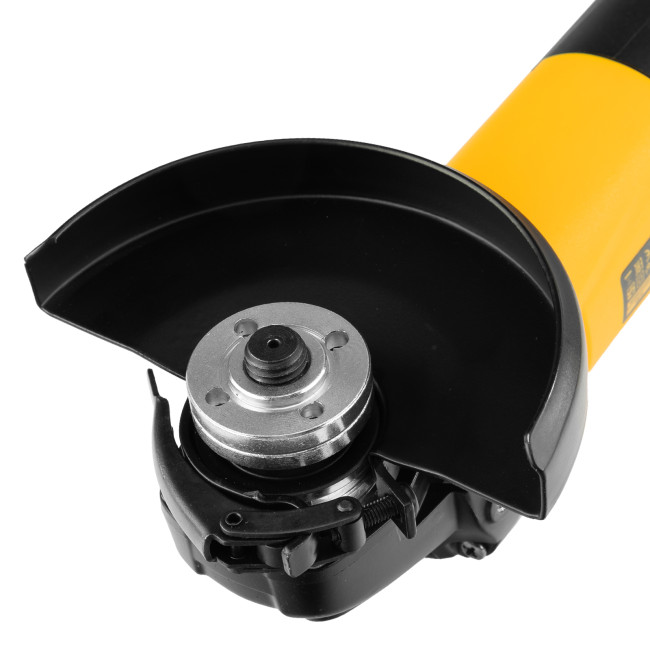 Машина шлифовальная угловая AG125-1100, 1100 Вт, 125 мм, 3000-11000 об/мин Denzel в Новосибирске