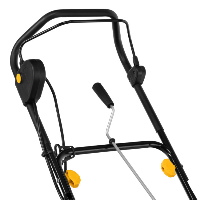 Электрическая снегоуборочная машина ESB-460-M, 1.8 кВт, металлический шнек, LED фара Denzel в Новосибирске