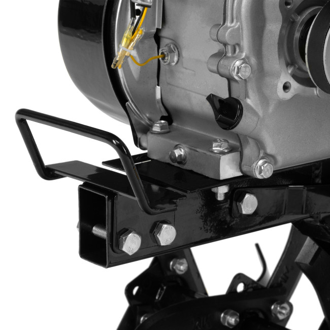 Мотоблок DPT-170, 7 л.с., ремен.сцеп, шир 85 см, глуб 35 см,фрез 3х3,ШОМ,скор 2В/1Н,кол 8" Denzel в Новосибирске