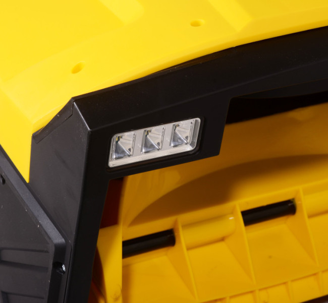 Снегоуборщик электрический Huter SGC 2500EL в Новосибирске