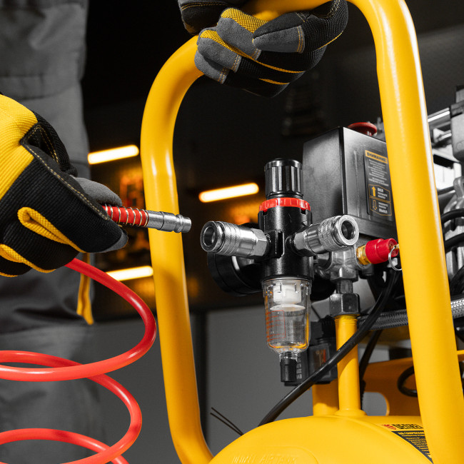 Компрессор безмасляный, малошумный DLS 1500/50, 1500 ВТ, 2x750, 50 л, 260 л/мин Denzel в Новосибирске