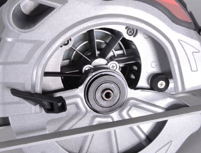 Дисковая пила ДП-235/2200 Ресанта в Новосибирске