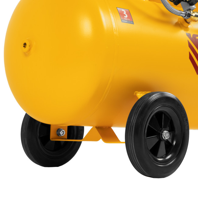 Компрессор безмасляный, малошумный DLS 1800/100,1800 Вт, 3x600, 100 л, 345 л/мин Denzel в Новосибирске Компрессор безмасляный, малошумный DLS 1800/100,1800 Вт, 3x600, 100 л, 345 л/мин Denzel в Новосибирске