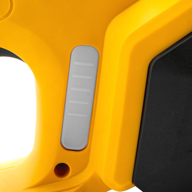 Пила цепная электрическая EDS-1800P, 1.8 кВт,поперечная, шина 40 см, шаг 3/8, паз 1.3 мм, 57 звеньев Denzel в Новосибирске