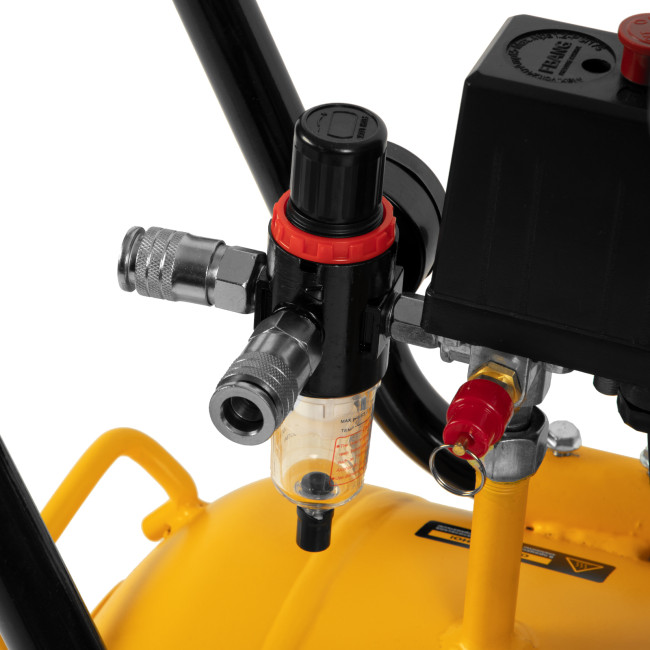 Компрессор безмасляный, малошумный DLS 2200/50, 2200 Вт, 2x1100, 50 л, 380 л/мин Denzel в Новосибирске