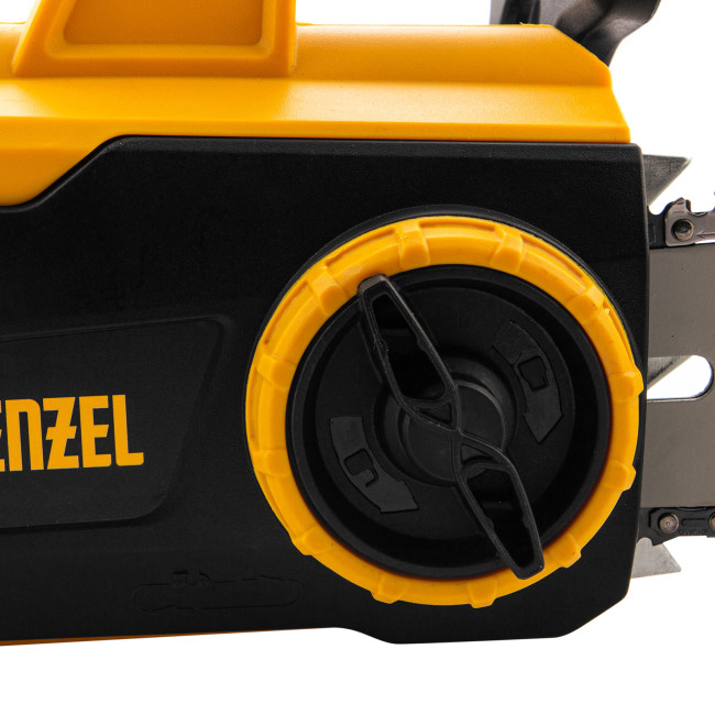 Пила цепная электрическая EDS-2000P, 2 кВт,поперечная, шина 40 см, шаг 3/8, паз 1.3 мм, 57 звеньев Denzel в Новосибирске