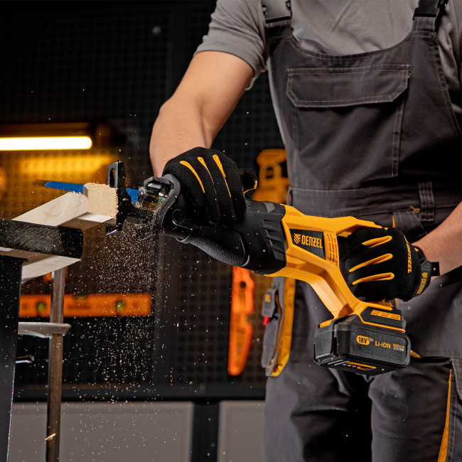 Пила сабельная аккумуляторная бесщет BRC-120-0,  18В Li-Ion Denzel в Новосибирске