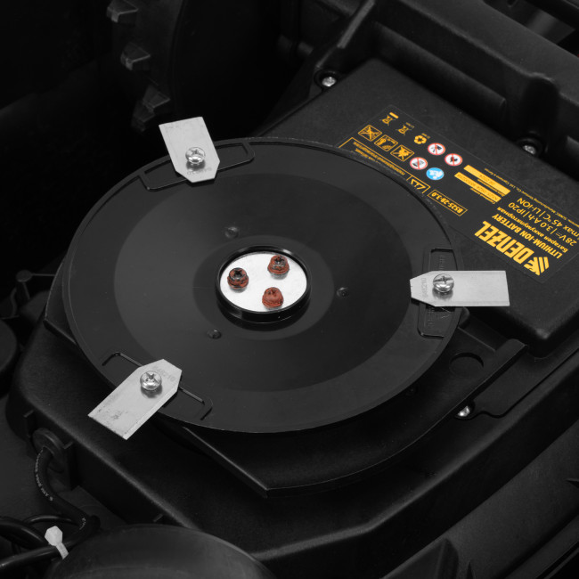 Робот-газонокосилка Grass Master 1000  1000м², 3Ач, 28V, LCD дисплей, Wi-Fi Denzel в Новосибирске